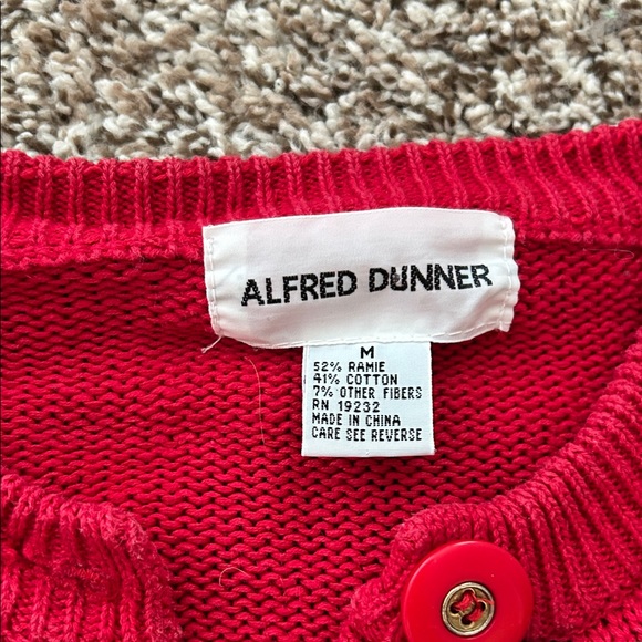 Vintage Red Holiday Christmas Tree Polar Bear Knit Cardigan Sweater Medium - Picture 10 of 11